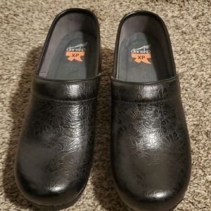Dansko Pro XP Clogs- Black Floral